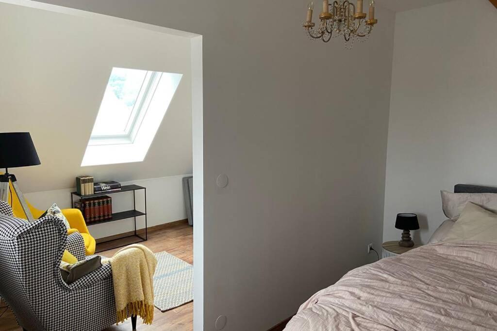 Terrassen Appartement Ueber Den Daechern Von Krems Krems an der Donau Exterior foto